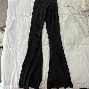 Aerie Offline Flare Leggings.